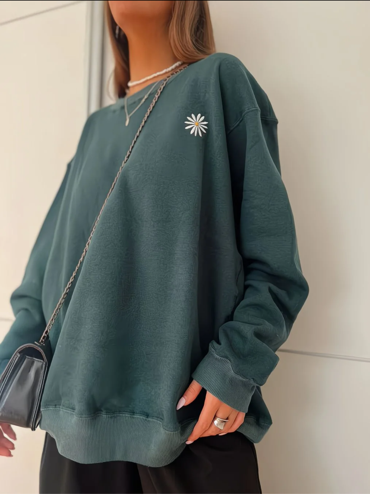 Sweat Oversize Beige Fleur Minimaliste