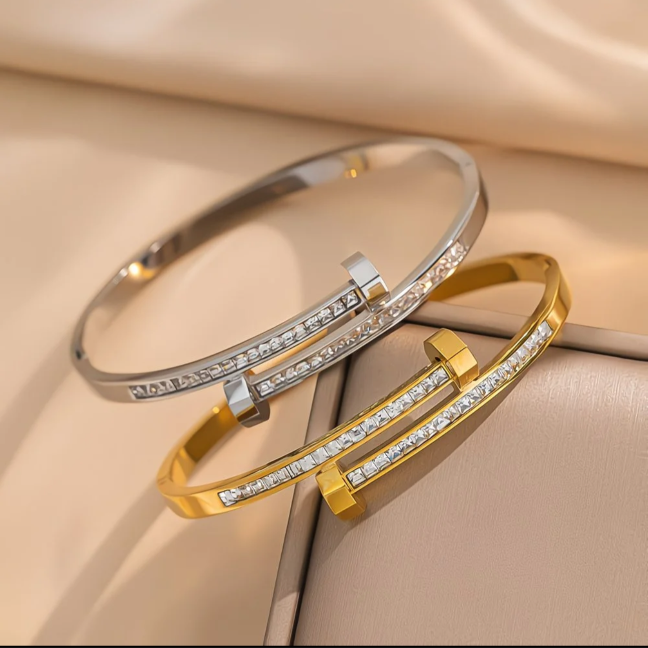 Bracelet “Clou Élégance”
