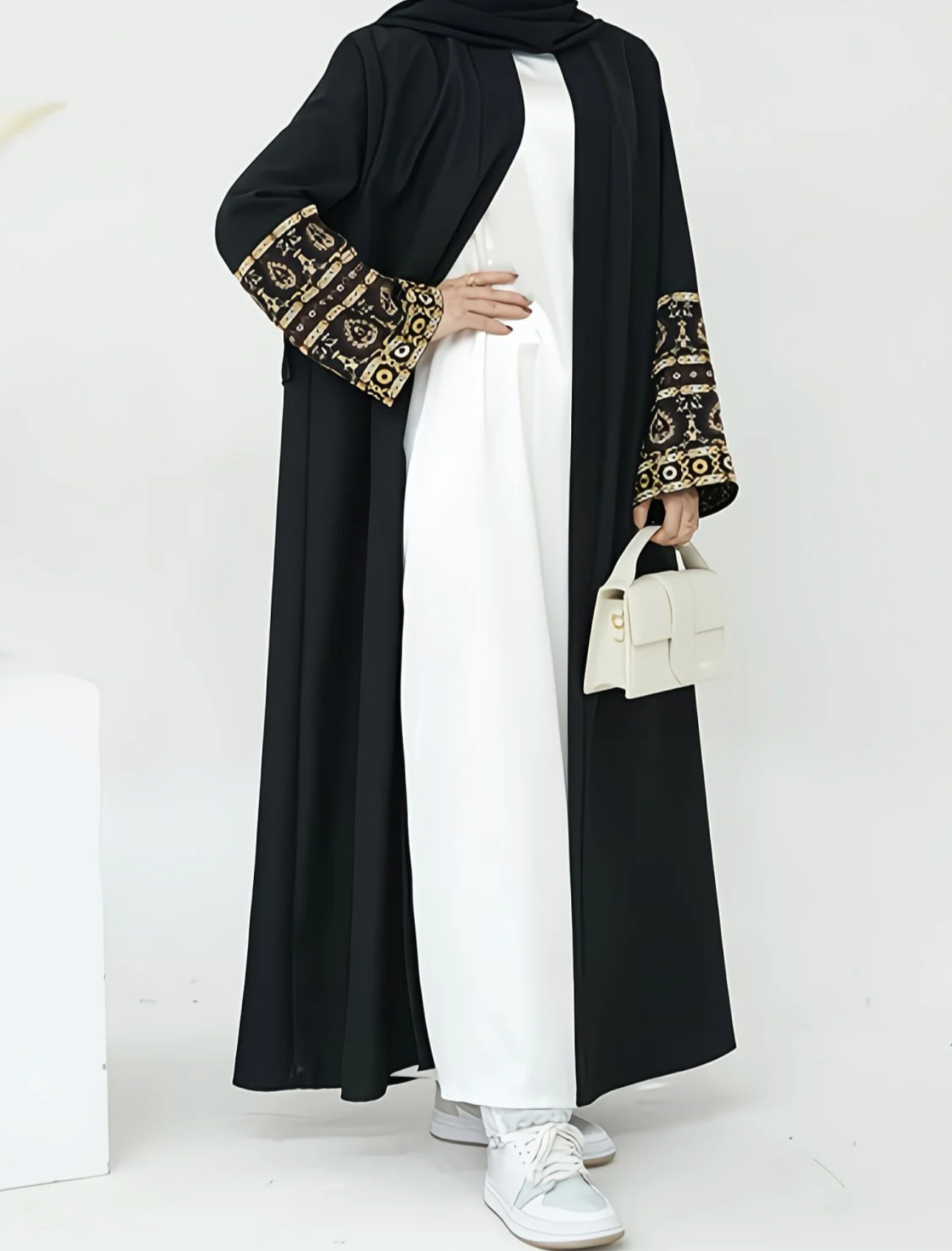 Vérole Paris — Abaya Élégance Royale
