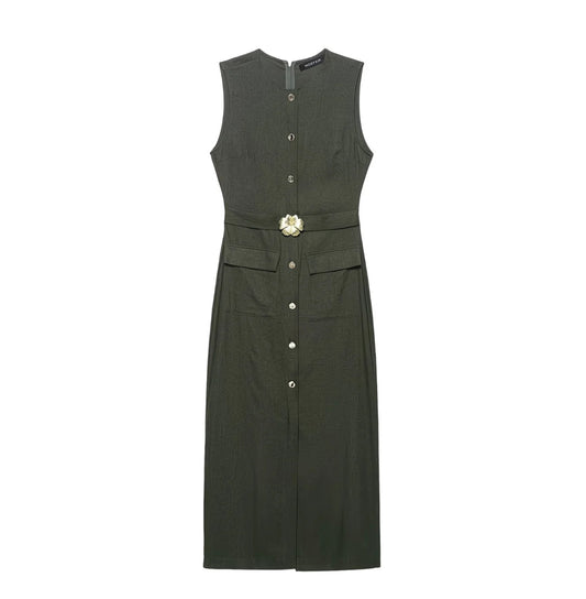 Robe Verte Boutonnée – Élégance Structurée