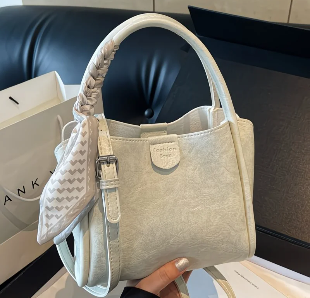 Sac “Élégance Nouée”