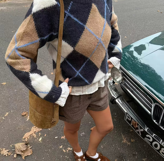 Pull Motif Argyle – Bleu Marine, Camel & Blanc