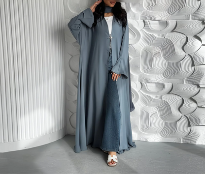 Abaya Azura — Élégance Fluide et Intemporelle