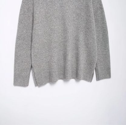 Pull en Maille à Col Montant – Style Minimaliste Chic