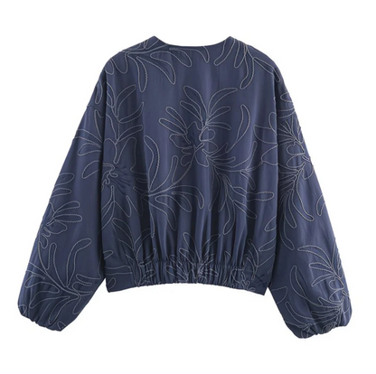 Veste matelassée bleu marine à motifs brodés – Style oversize chic
