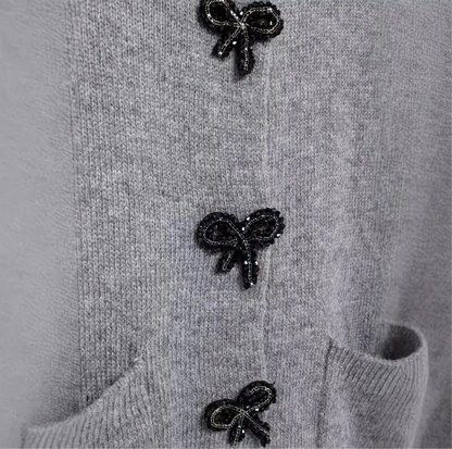 Gilet Gris Élégance Noeuds