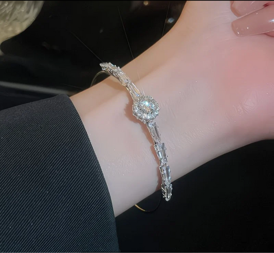 Bracelet Velora Paris – Éclat Cristal Rond Argenté
