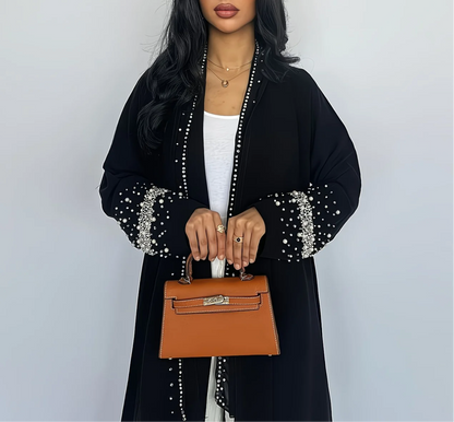 Abaya Perla — Élégance Intemporelle et Détails Précieux