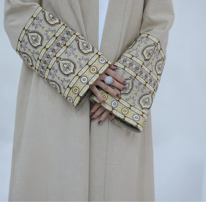 Abaya Amira — Élégance Bohème & Broderies Précieuses