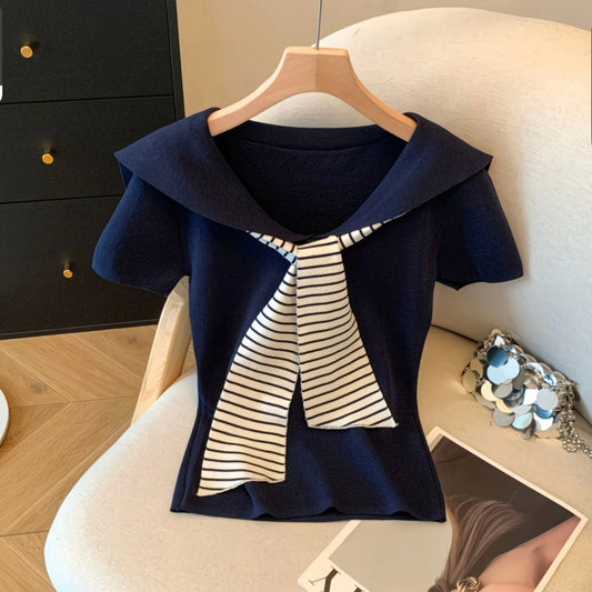 Top Polo Sans Manches – Sporty Chic Preppy